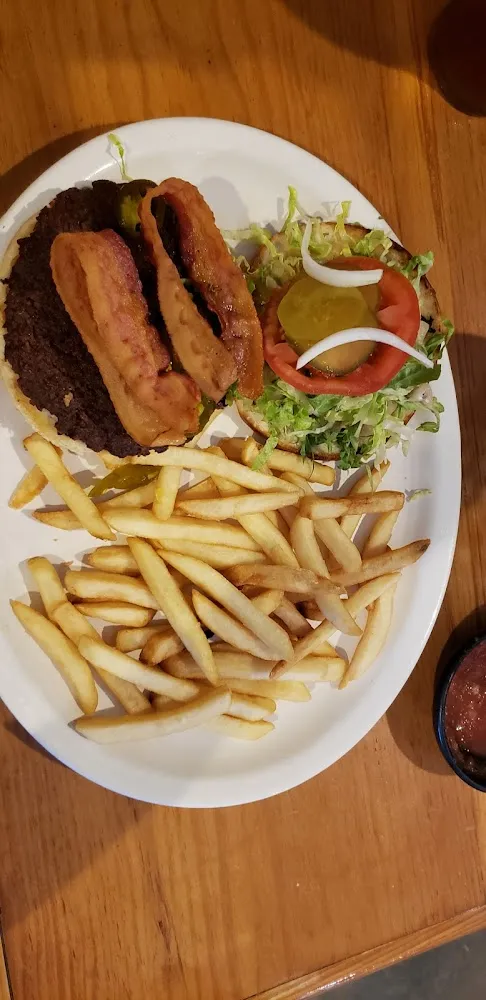 House Burger with Bacon & Jalapeno
